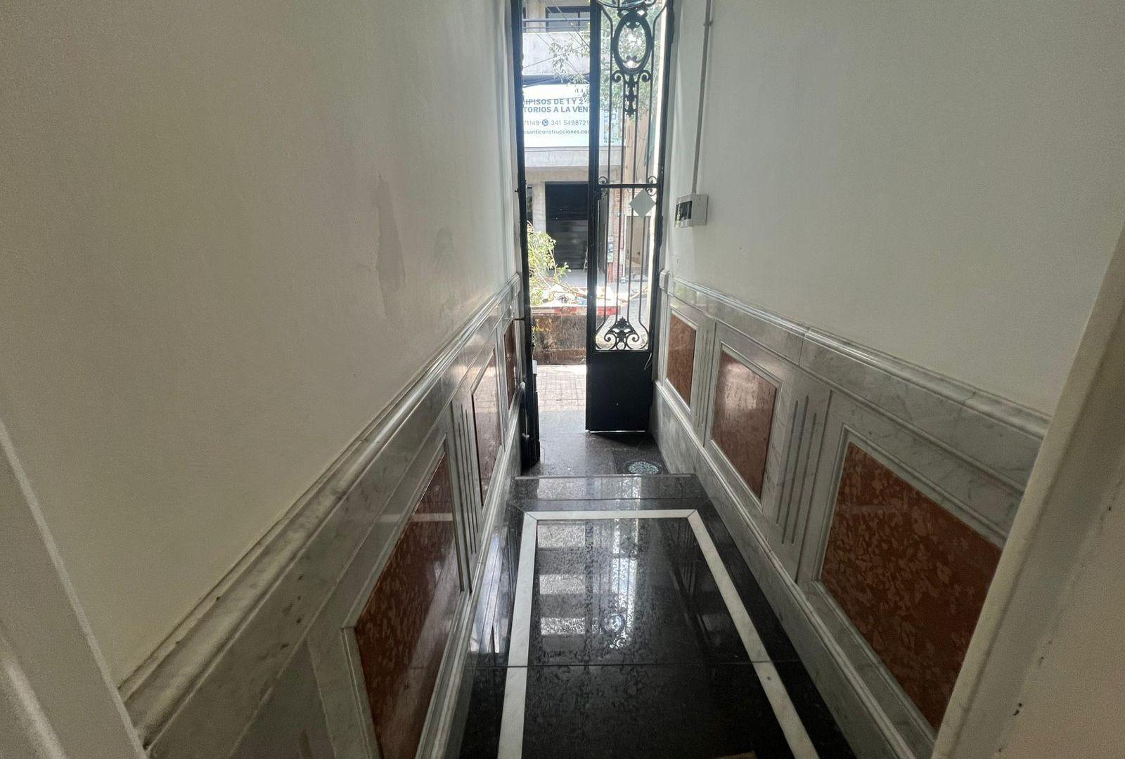 DORREGO AL 300 VENTA / ALQUILER OFICINA EN ROSARIO