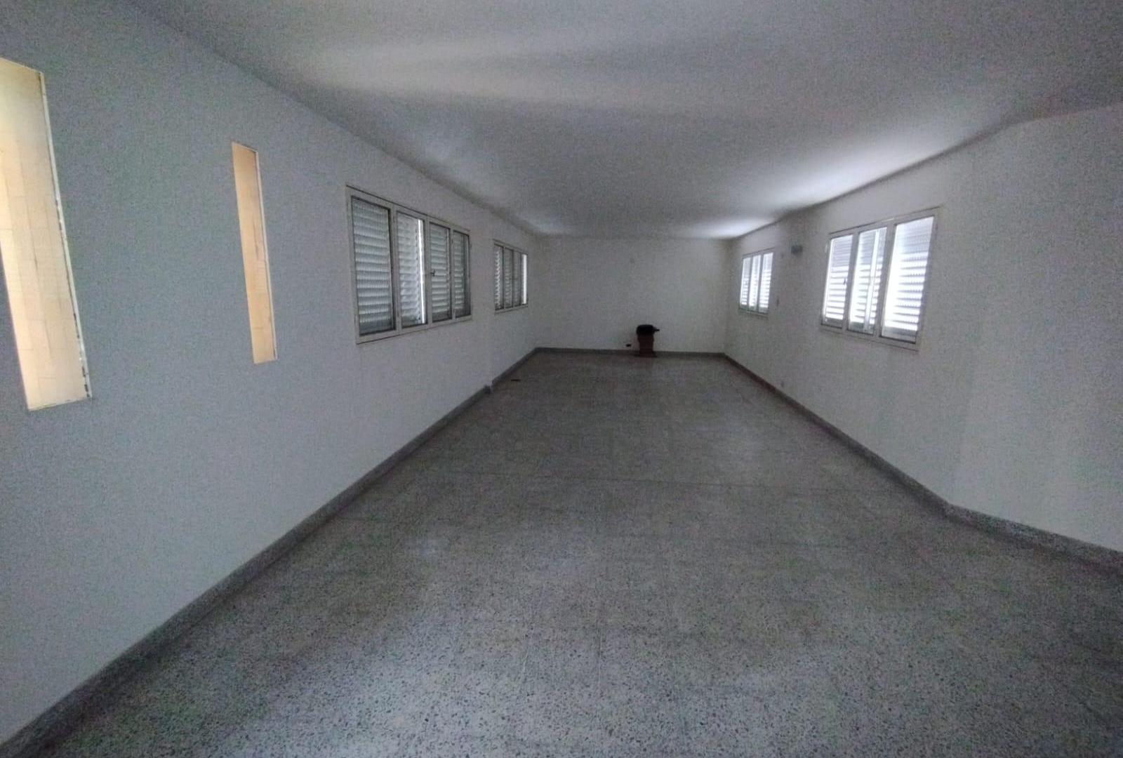 Foto de Corrientes al 2100 - Venta de Local Comercial en Rosario Centro, imagen 3