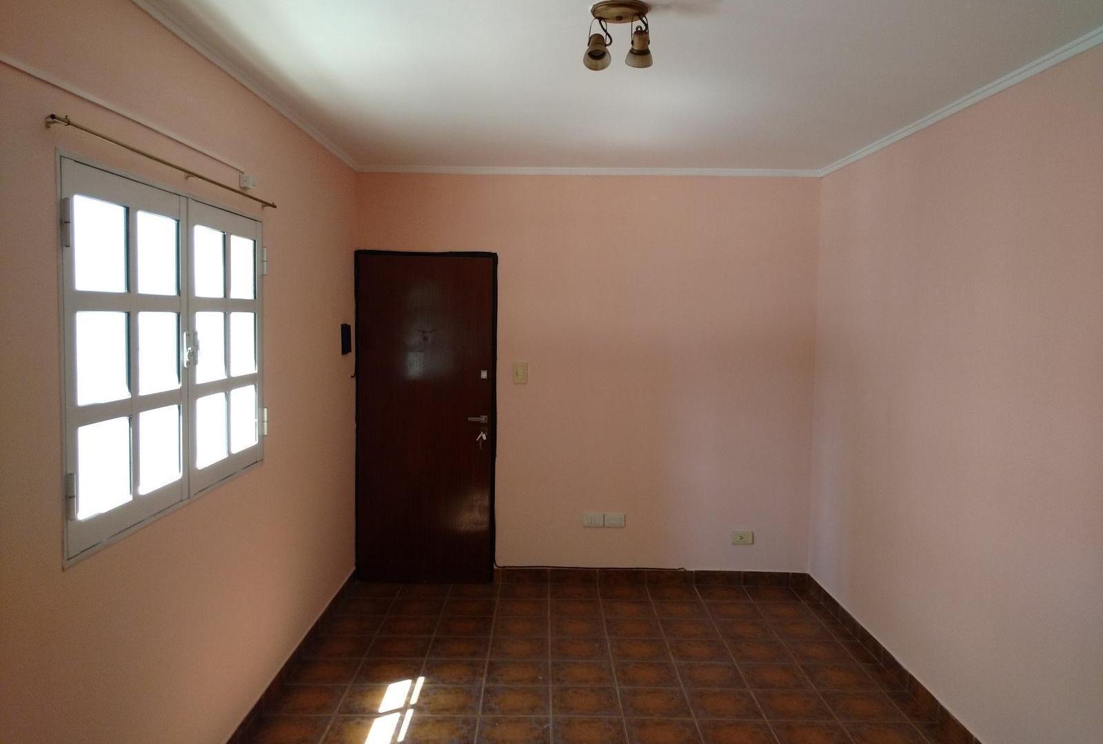 AV FRANCIA AL 800 - VENTA DEPARTAMENTO 1 DORMITORIO CON COCHERA EN ROSARIO