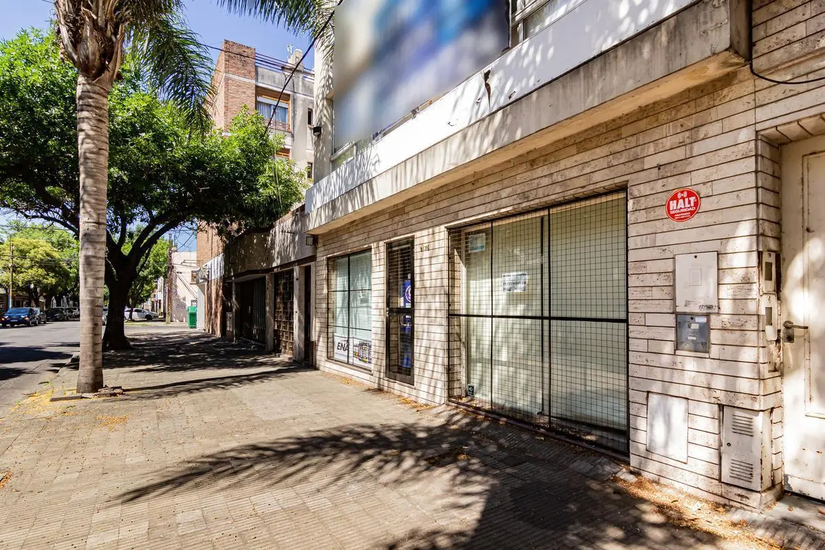 PTE ROCA AL 2100 - VENTA DE LOCAL COMERCIAL EN ROSARIO 3