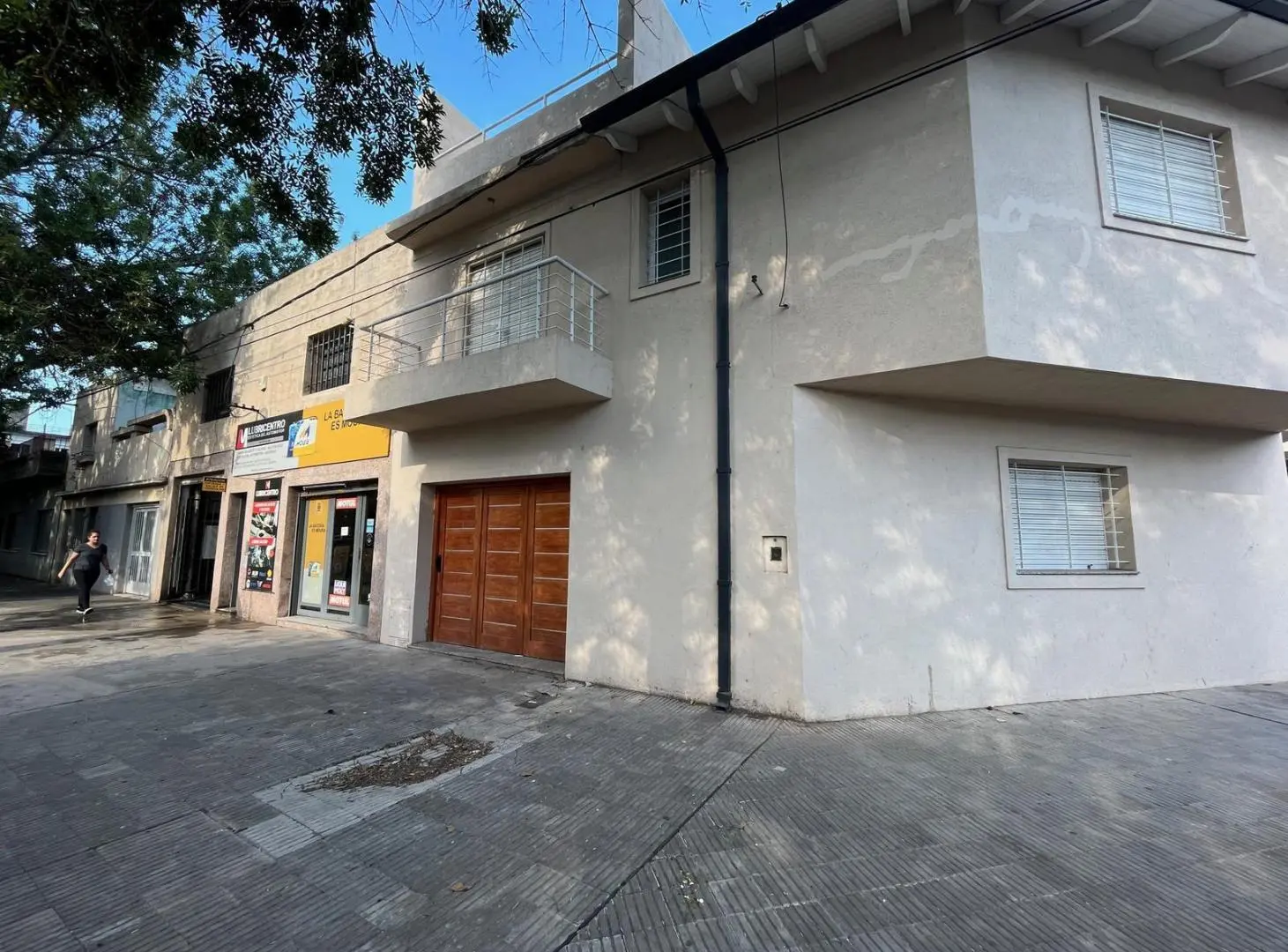 PJE SUAREZ AL 3900 CASA EN VENTA Y ALQUILER 3 DORMITORIOS COCHERA EN ROSARIO BARRIO BELLA VISTA 2