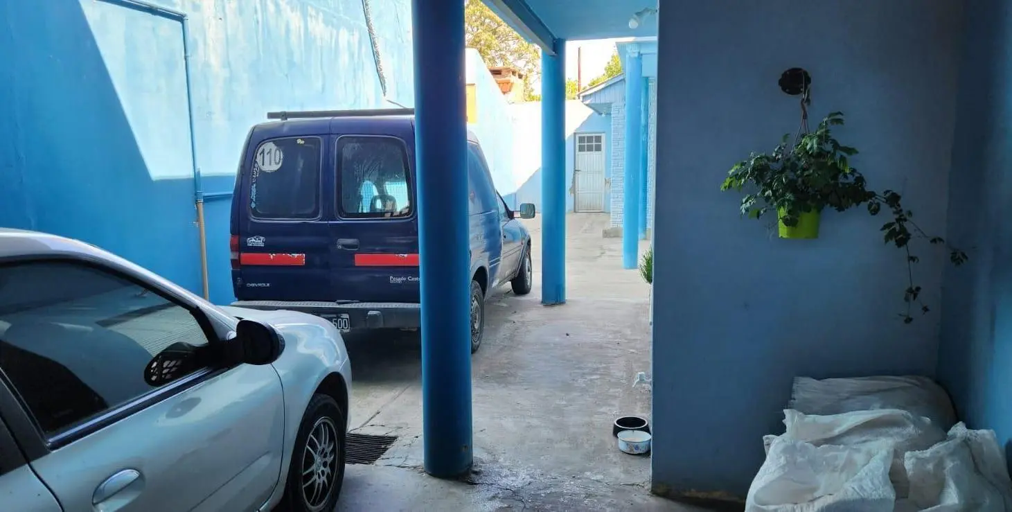 LAVALLE AL 100 - VENTA DE CASA 3 DORMITORIOS EN CAPITAN BERMUDEZ 4