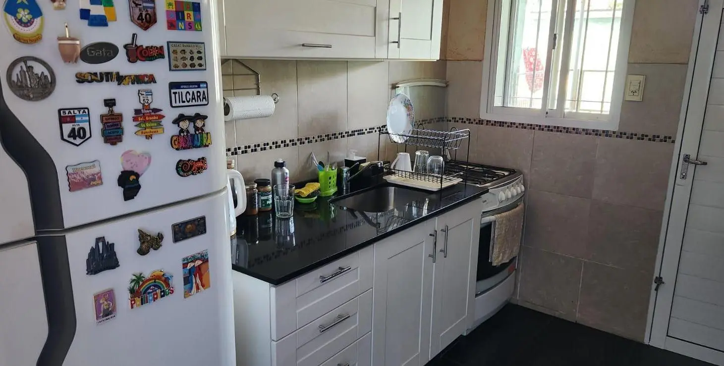 LAVALLE AL 100 - VENTA DE CASA 3 DORMITORIOS EN CAPITAN BERMUDEZ 3