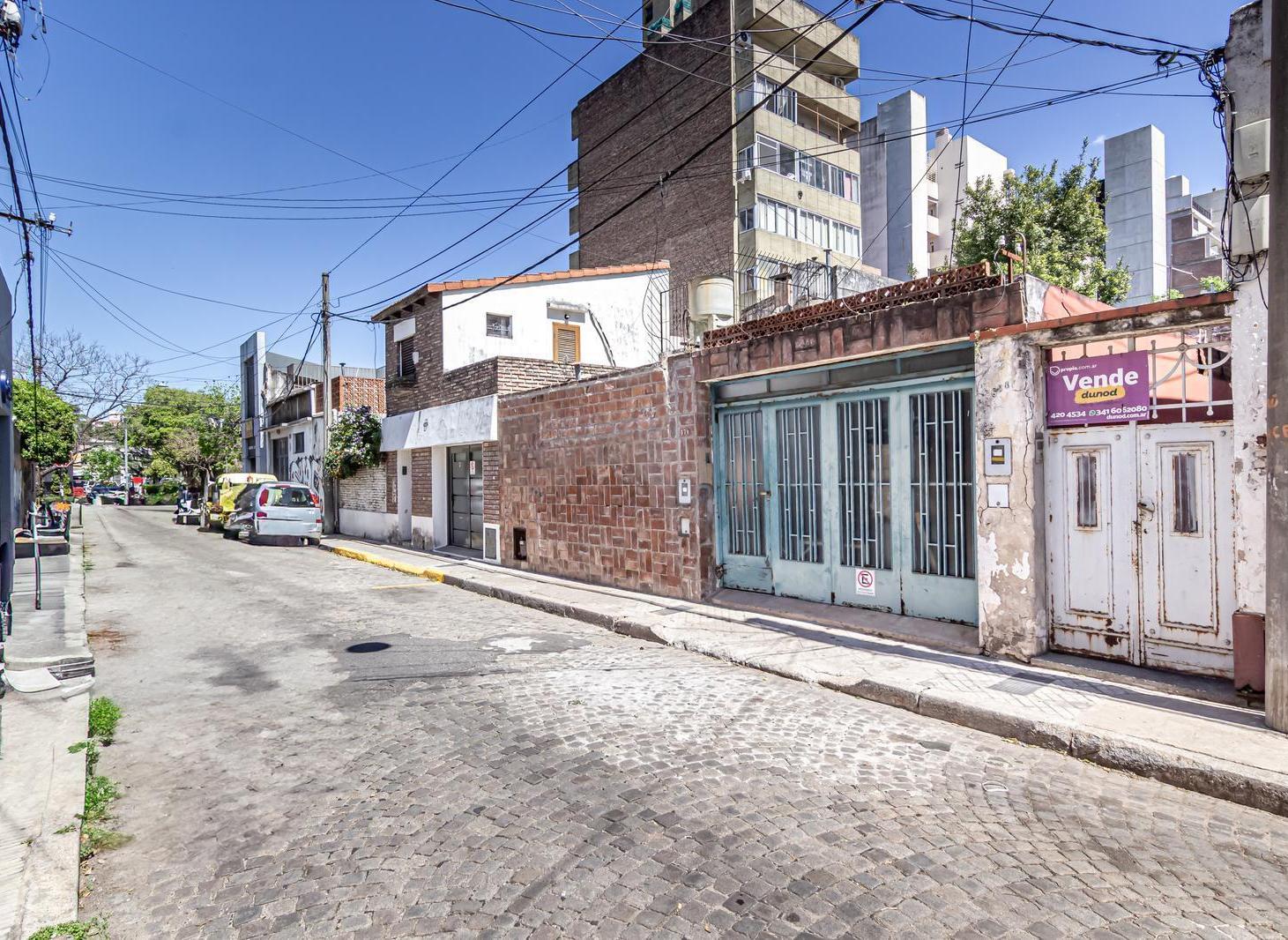 SANTA FE AL 3200 VENTA CASA DE PASILLO 2 DORMITORIOS BARRIO LUIS AGOTE ROSARIO