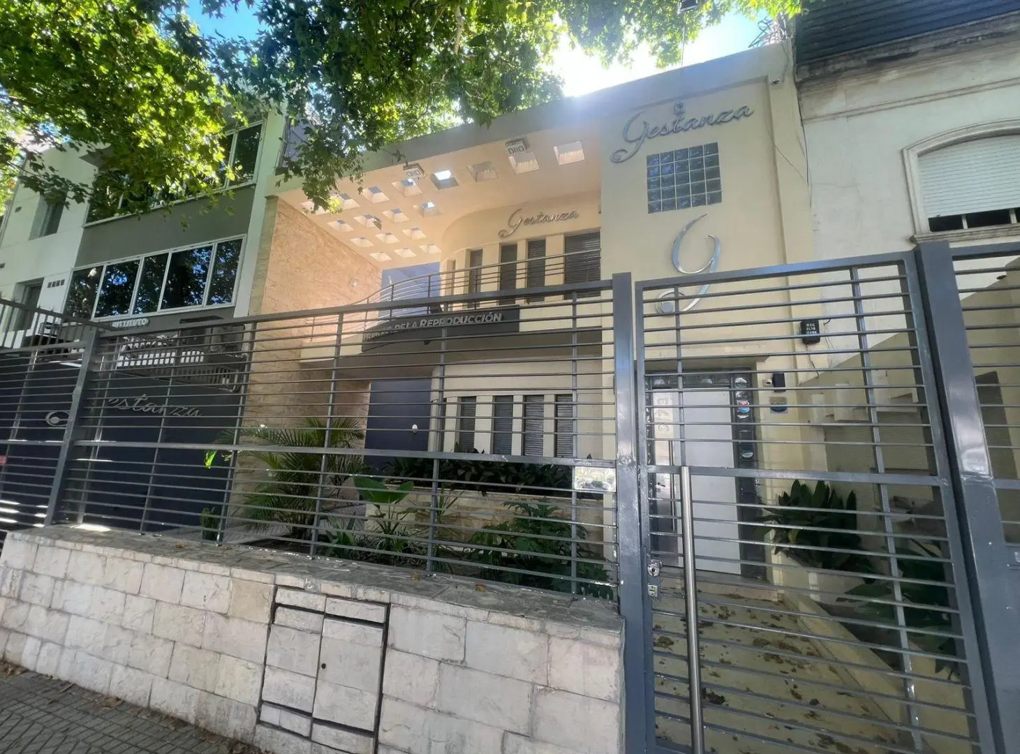 BV OROÑO AL 300 ALQUILER CASA COMERCIAL EN ROSARIO 3
