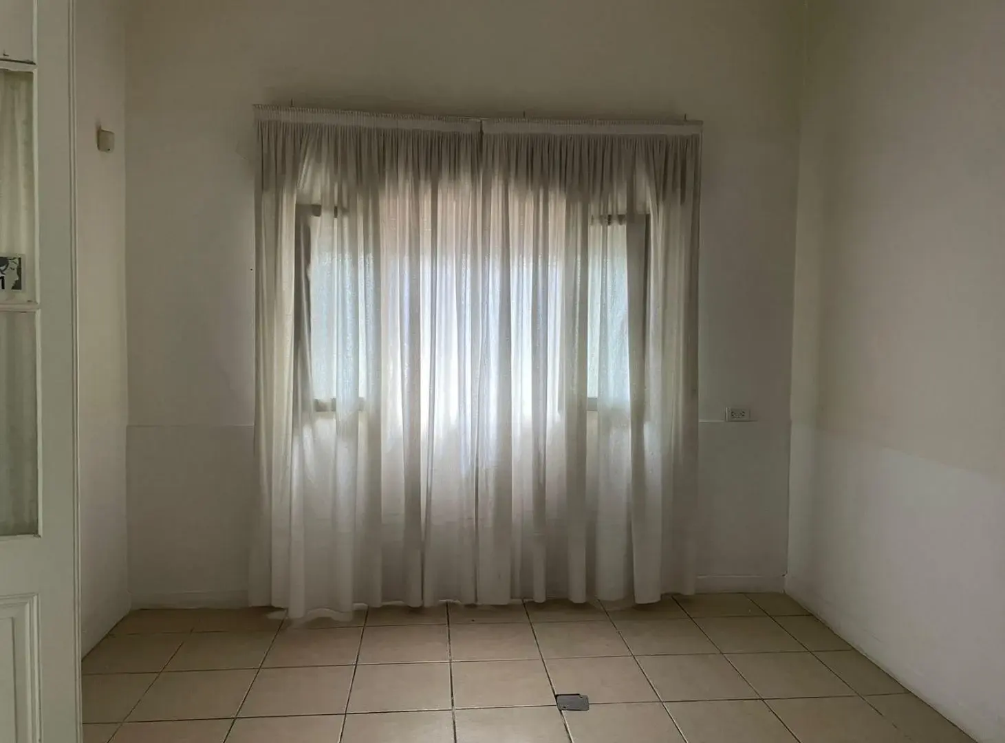 CONSULTORIO EN ALQUILER BALCARCE 600 ROSARIO 5