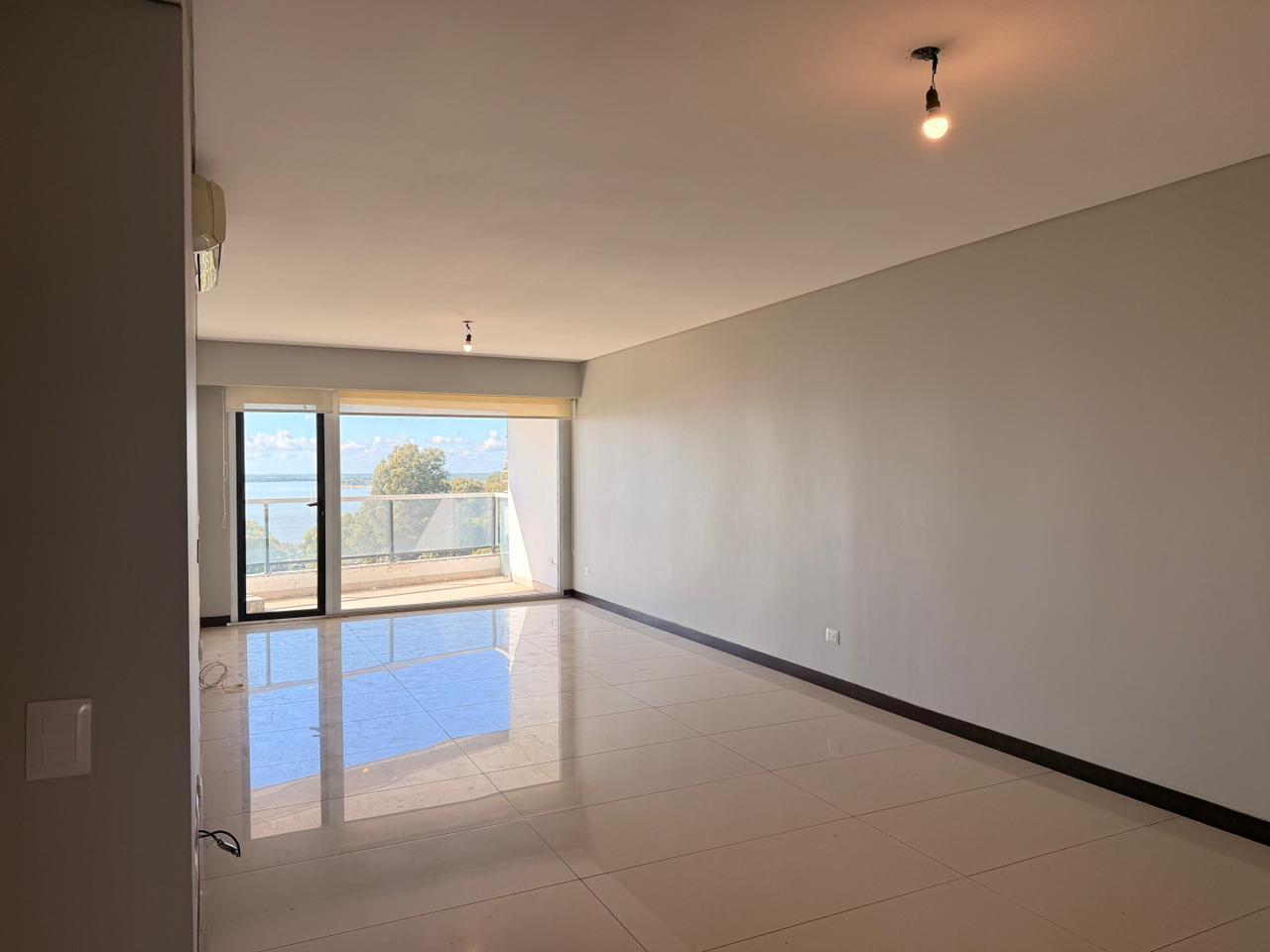 Foto de AV LIBERTAD AL 300 VENTA / ALQUILER DEPARTAMENTO DE 2 DORMITORIOS TORRE, imagen 4