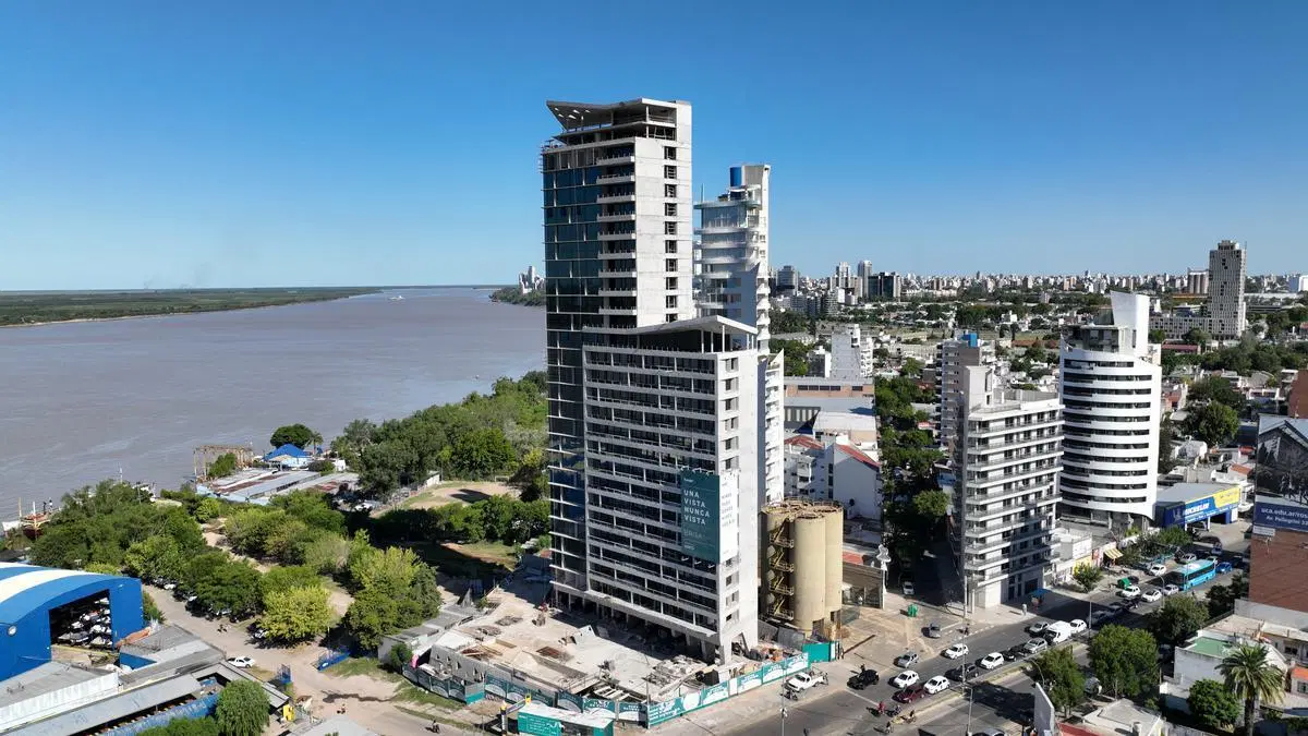 VENTA DEPARTAMENTO 1 DORMITORIO EN ROSARIO - AVELLANEDA BIS 1080 14º "03" BRISA 5