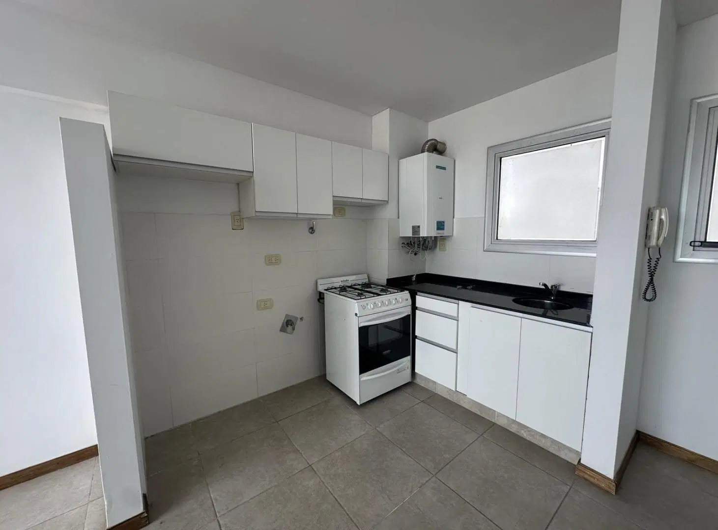 SALTA AL 1400 VENTA MONOAMBIENTE EN ROSARIO 4