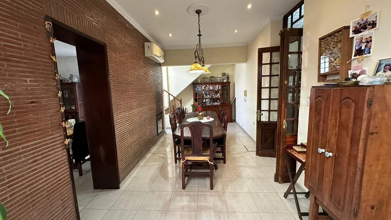 FELIPE MORE AL 600 VENTA DE CASA 3DORMITORIOS EN BARRIO LUDUEÑA - ROSARIO 4