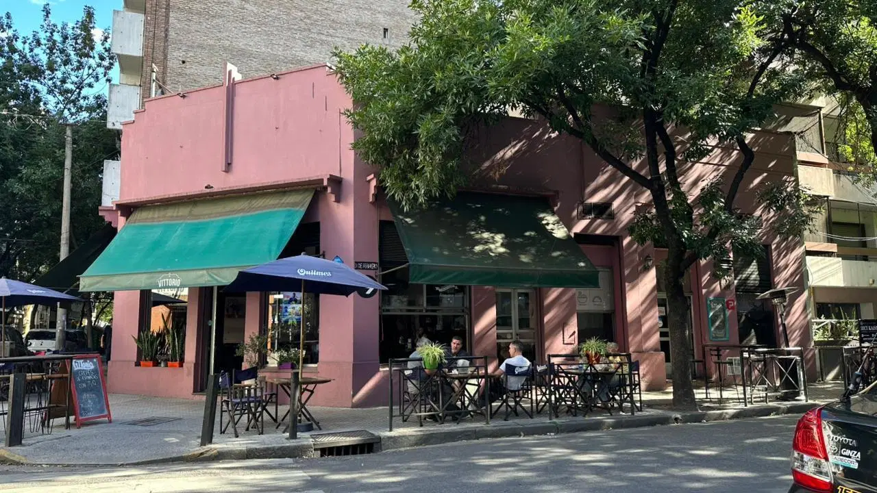 3 DE FEBRERO Y ALEM VENTA LOCAL EN BARRIO MARTIN - ROSARIO 5