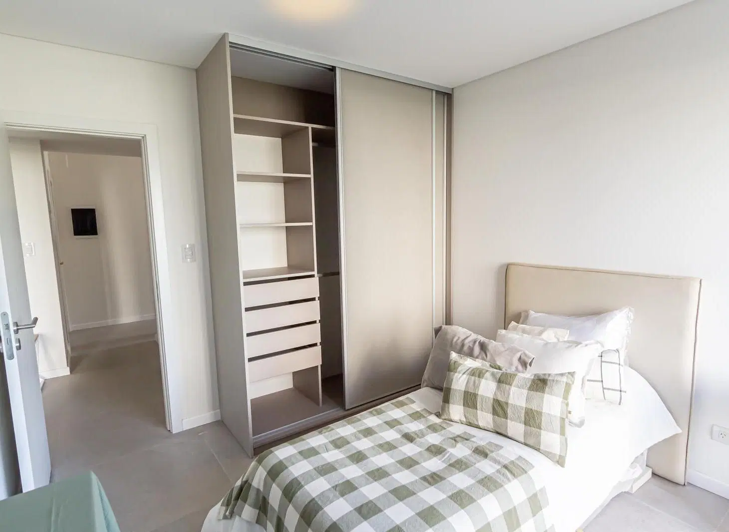 ARBORIA ED 1 - VENTA DEPARTAMENTO 3 DORMITORIOS EN FISHERTON - 4
