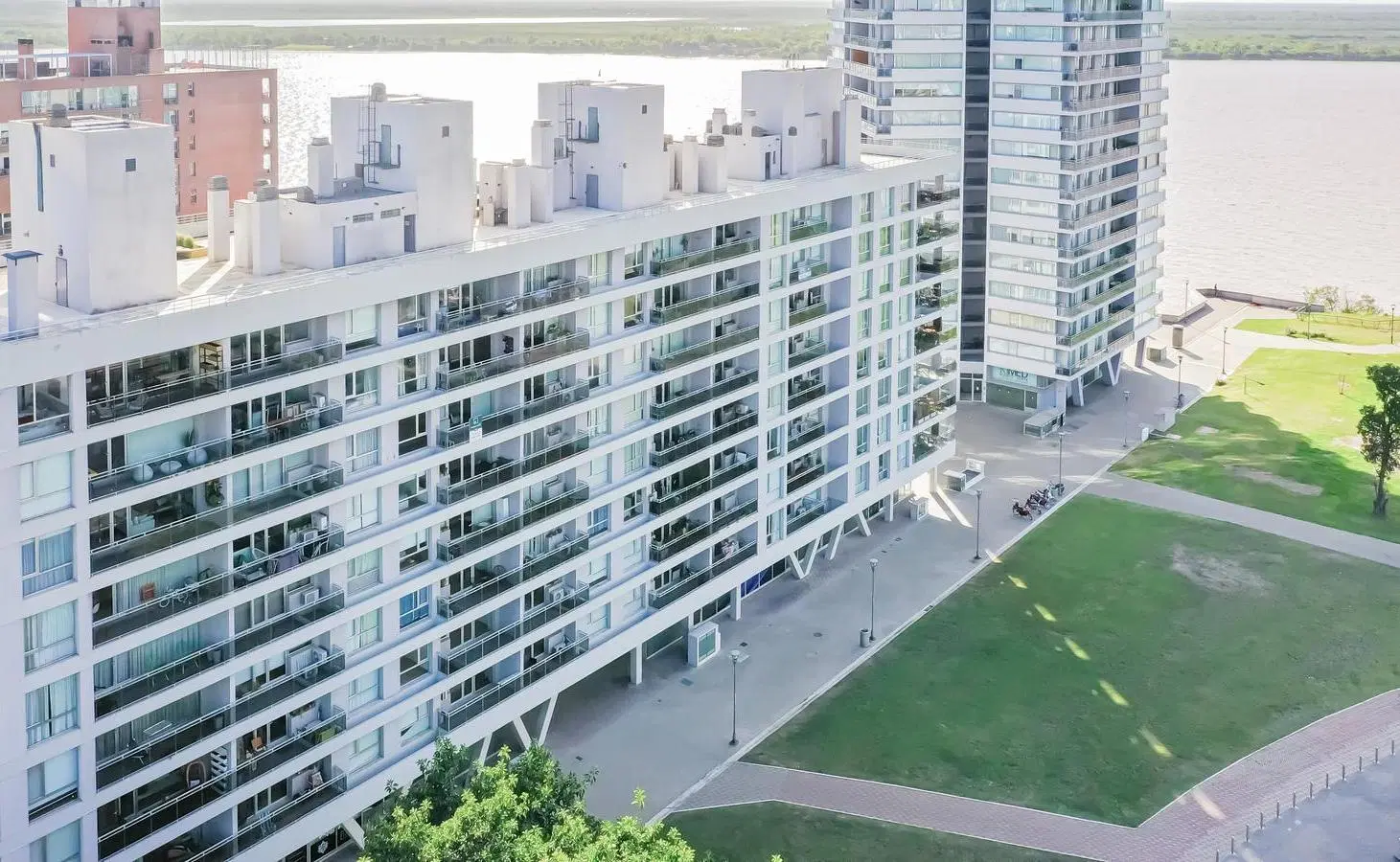 AV L CANDIDO CARBALLO AL 100 - VENTA DEPARTAMENTO 1 DORMITORIO CON COCHERA EN ROSARIO 1