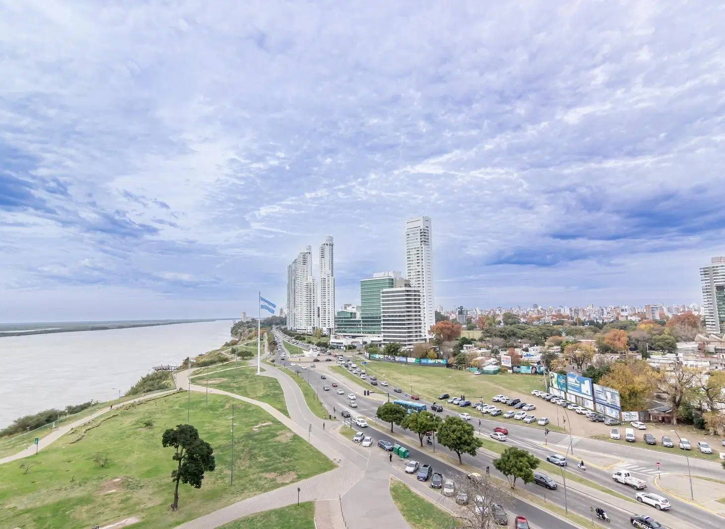 AV L CANDIDO CARBALLO AL 100 - VENTA DEPARTAMENTO 1 DORMITORIO CON COCHERA EN ROSARIO 3