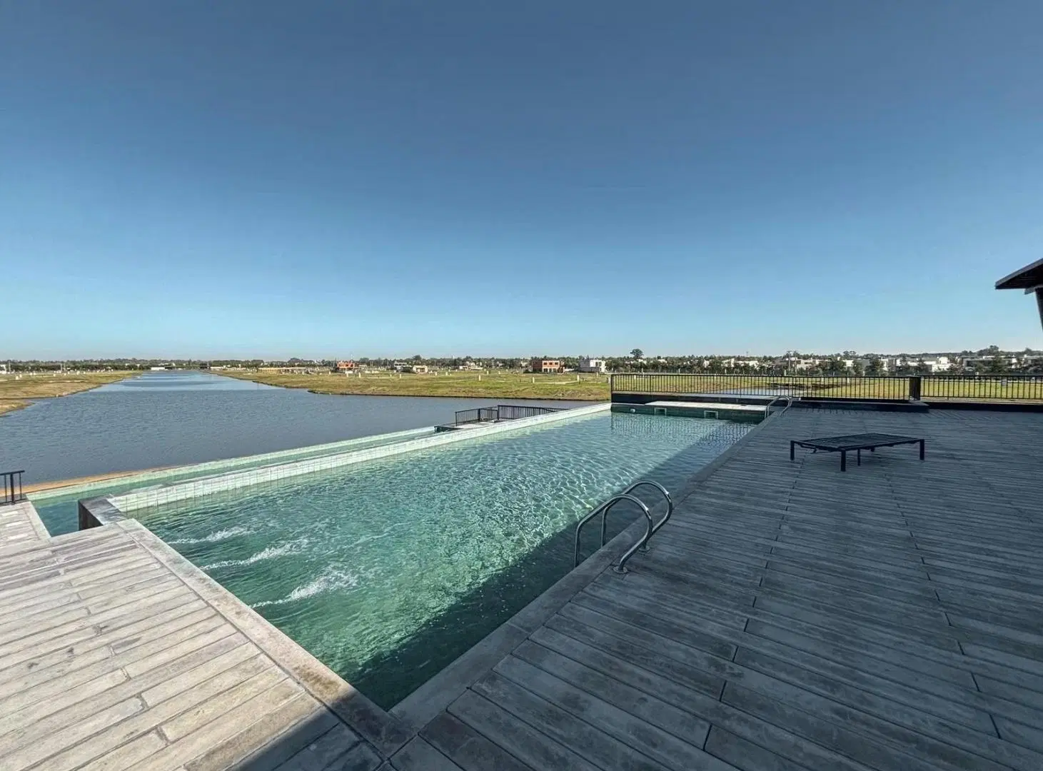 VENTA DE LOTES EN FUNES LAKE ISLA C - FUNES ROSARIO 3