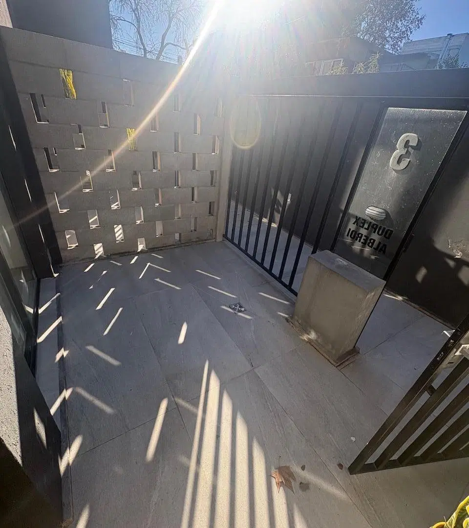 JUAN B JUSTO AL 1000 VENTA CASA PASILLO 2 DORMITORIOS EN ALBERDI - ROSARIO 3