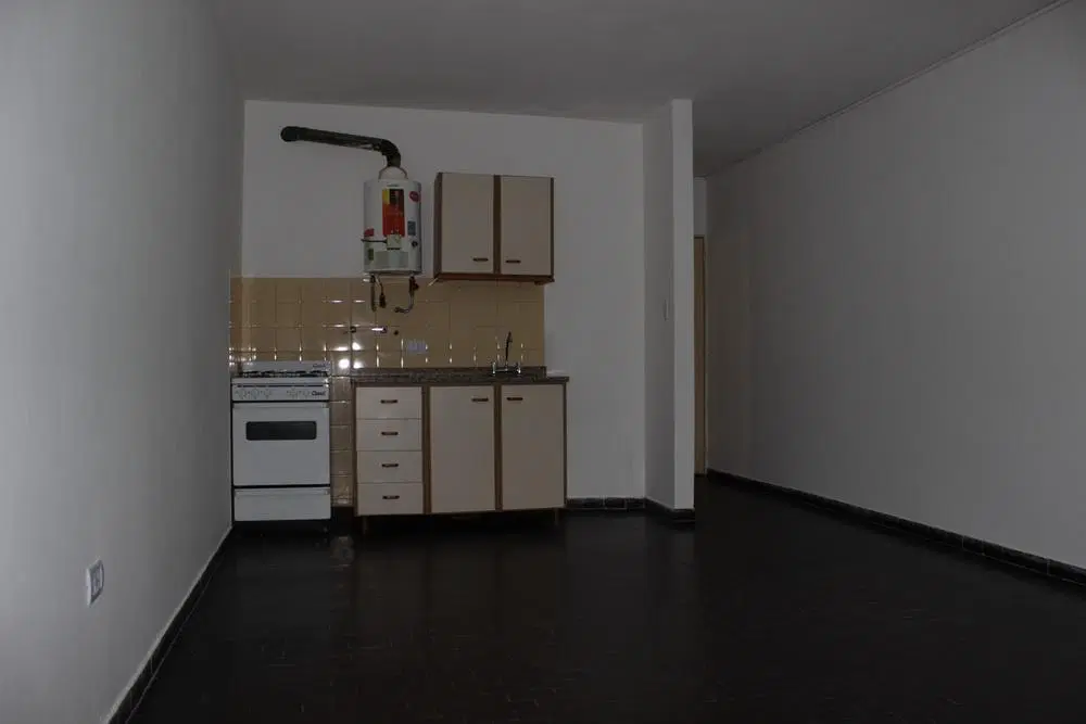 SAN LORENZO AL 3200 ALQUILER MONOAMBIENTE EN ROSARIO BARRIO LUIS AGOTE 4