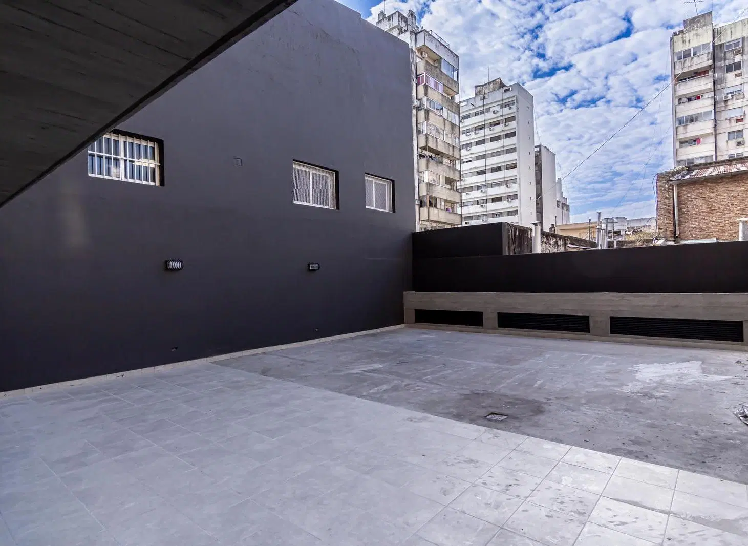 CORRIENTES AL 1200 VENTA DEPARTAMENTO 2 DORMITORIOS CON PATIO EN ROSARIO 8