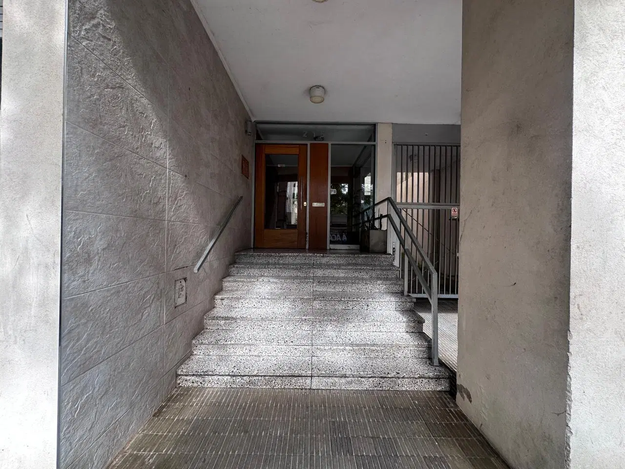 BROWN AL 2100 ALQUILER DEPARTAMENTO 2 DORMITORIOS EN ROSARIO BARRIO PICHINCHA 2