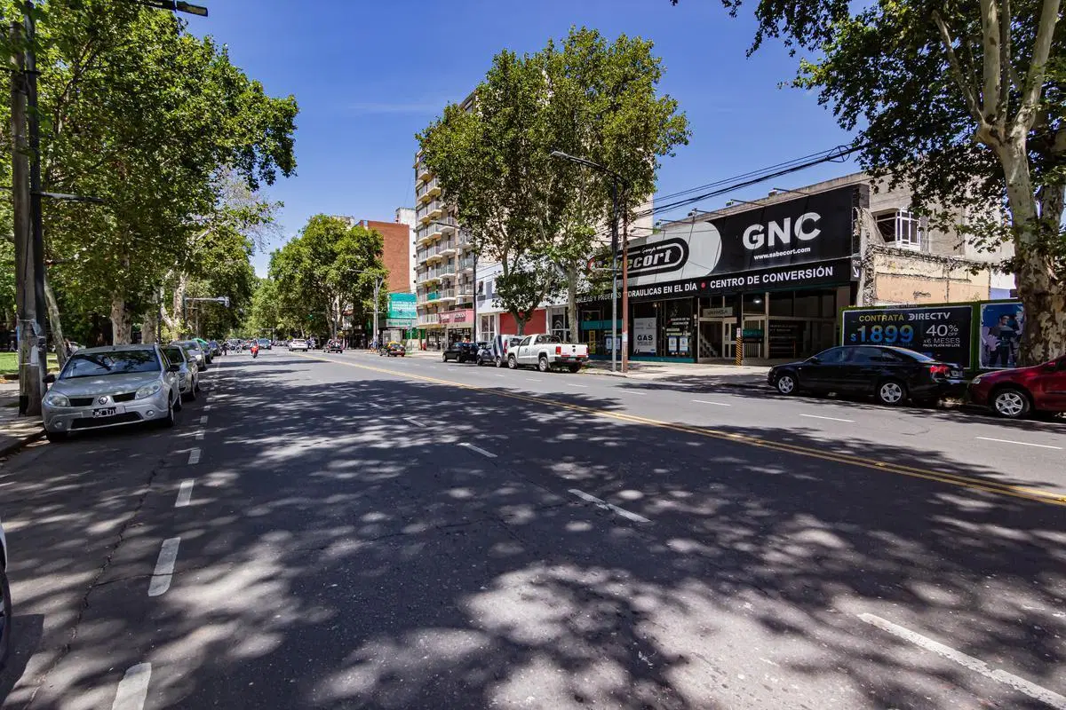 SAN MARTIN AL 2800 - VENTA DE GALPON EN ROSARIO ZONA SUR 2