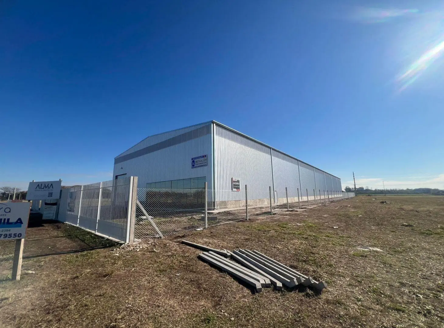 URIBURU AL 6800 ALQUILER GALPON 2700 m2 CUBIERTOS EN ROSARIO 4