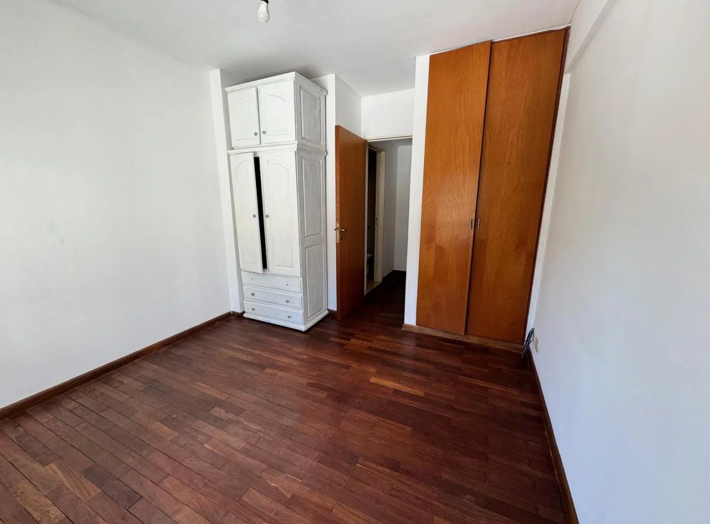 SALTA AL 1500 ALQUILER DEPARTAMENTO 1 DORMITORIO CON COCHERA EN ROSARIO BARRIO LOURDES 4