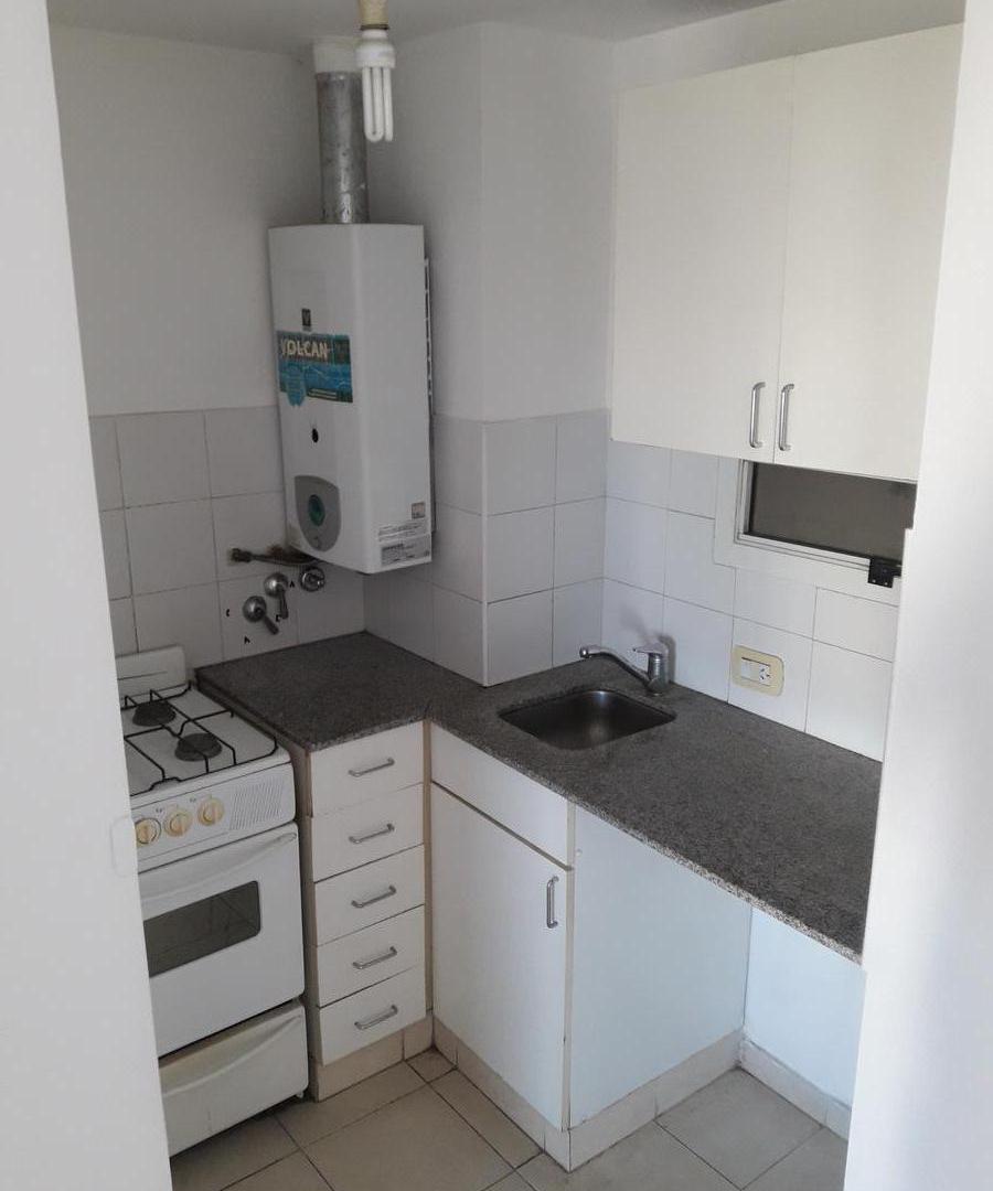 Foto de SANTA FE AL 2700 ALQUILER DEPARTAMENTO 1 DORMITORIO ROSARIO BARRIO LOURDES, imagen 4