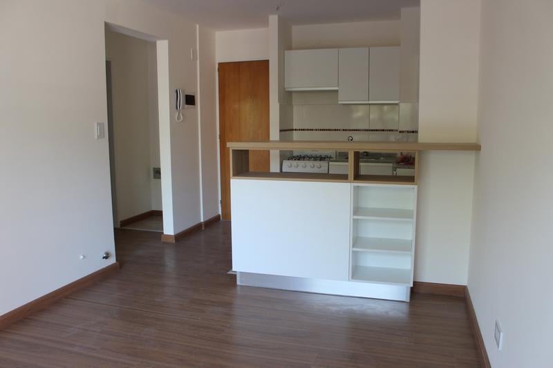 Foto de CRESPO AL 1100 ALQUILER DEPARTAMENTO 1 DORMITORIO EN ROSARIO BARRIO, imagen 4