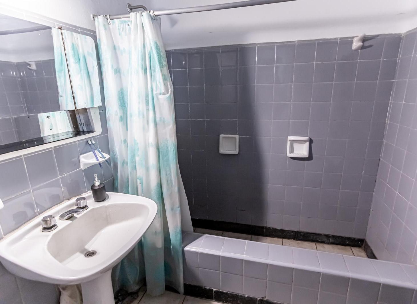 Foto de SAN LUIS AL 3600 VENTA CASA EN ECHESORTU ROSARIO, imagen 4