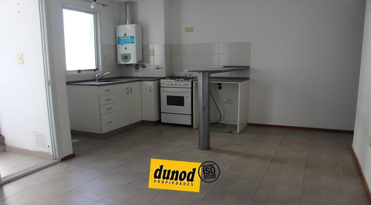 Foto de ITUZAINGO AL 3500 ALQUILER DEPARTAMENTO 1 DORMITORIO EN ROSARIO BARRIO, imagen 2