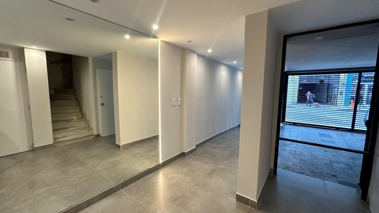 Foto de ITALIA AL 1400 VENTA DEPARTAMENTO 4 DORMITORIOS EN EL CENTRO DE ROSARIO, imagen 1