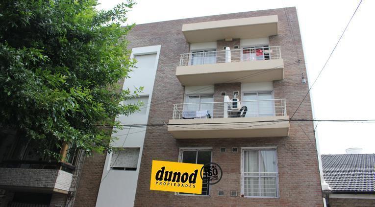CATAMARCA AL 2700 ALQUILER DEPARTAMENTO 1 DORMITORIO CON COCHERA EN ROSARIO BARRIO PICHINCHA