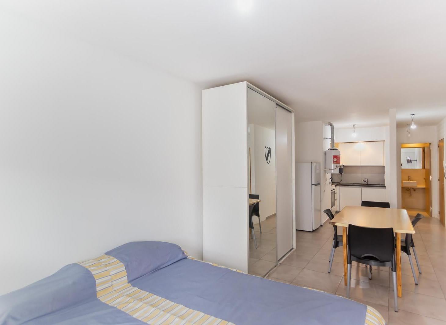 Foto de 9 DE JULIO AL 1400 - VENTA MONOAMBIENTE EN ROSARIO, imagen 2