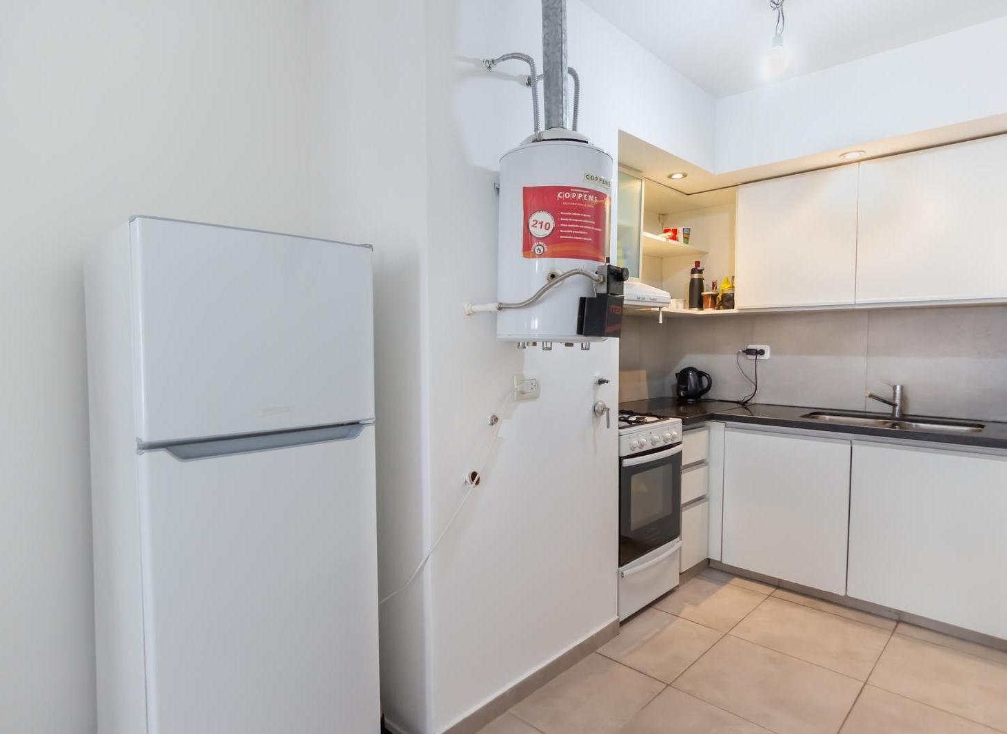 Foto de 9 DE JULIO AL 1400 - VENTA MONOAMBIENTE EN ROSARIO, imagen 1