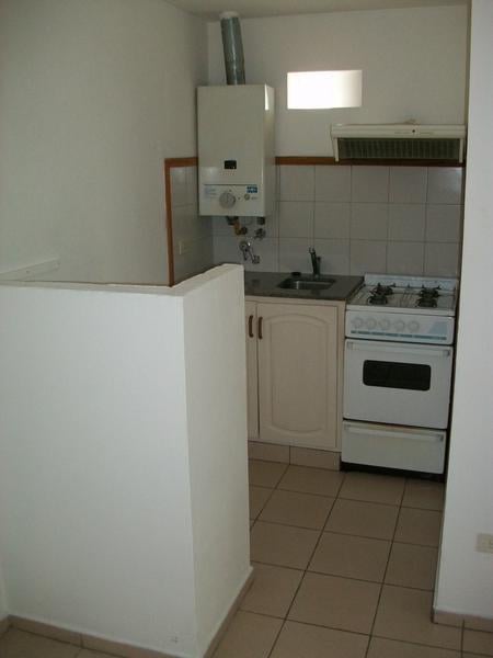Foto de RODRIGUEZ AL 400 ALQUILER DEPARTAMENTO UN DORMITORIO EN ROSARIO BARRIO, imagen 2