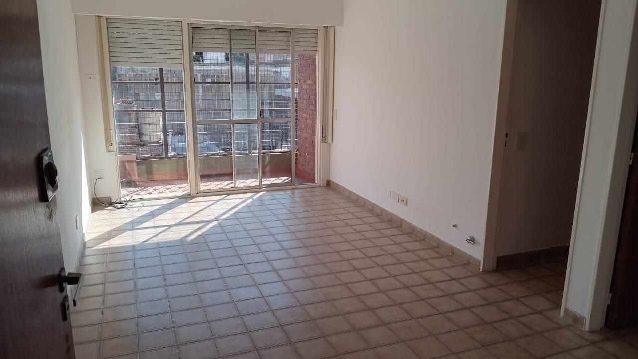 Foto de MORENO AL 1500 ALQUILER DEPARTAMENTO 2 DORMITORIOS EN ROSARIO, imagen 3
