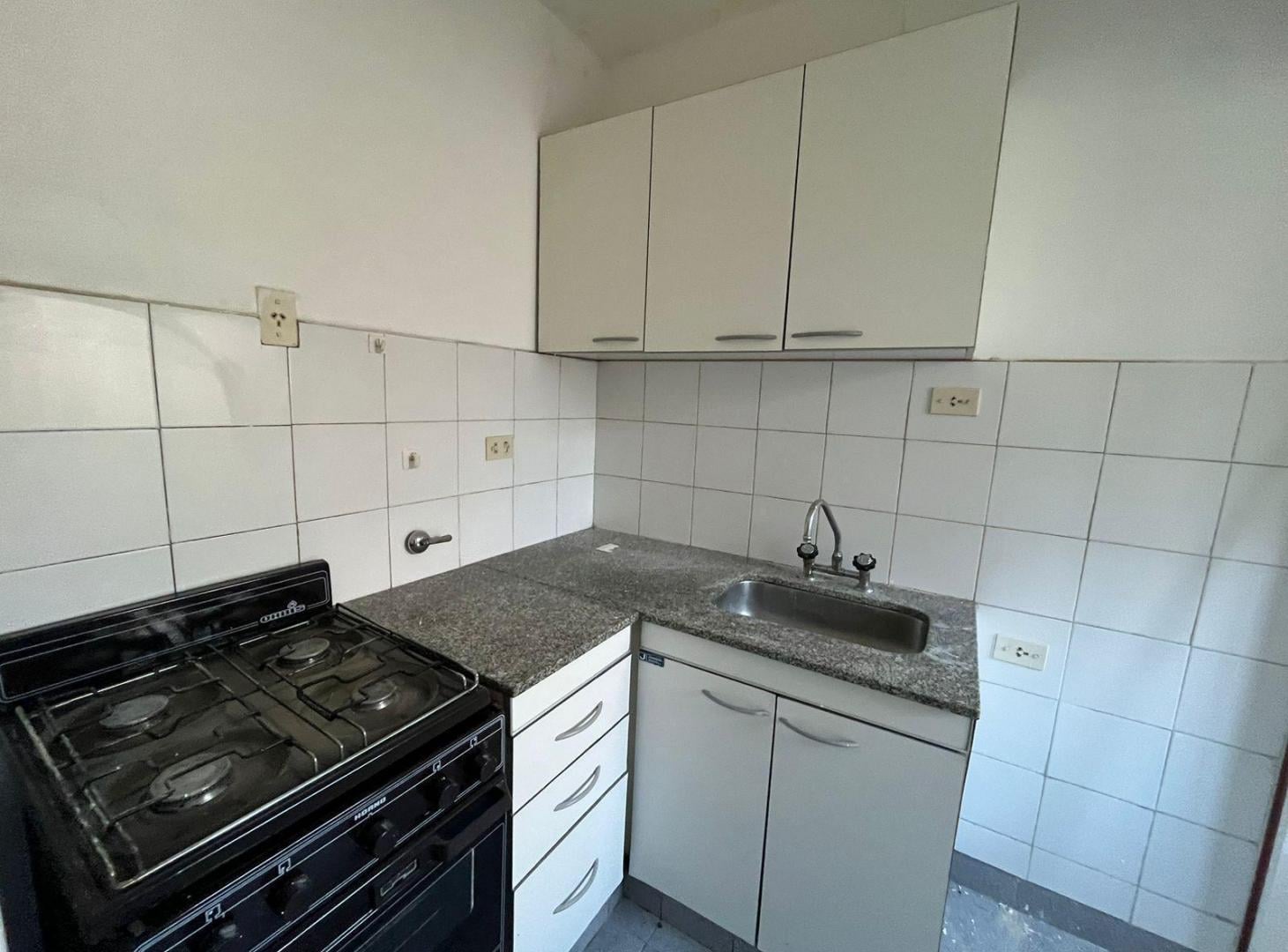 Foto de 9 DE JULIO AL 100 ALQUILER DEPARTAMENTO UN DORMITORIO EN ROSARIO BARRIO, imagen 5