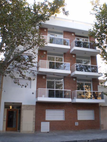 Foto de CALLAO AL 1200 VENTA DEPARTAMENTO 1 DORMITORIO BARRIO LOURDES ROSARIO, imagen 5