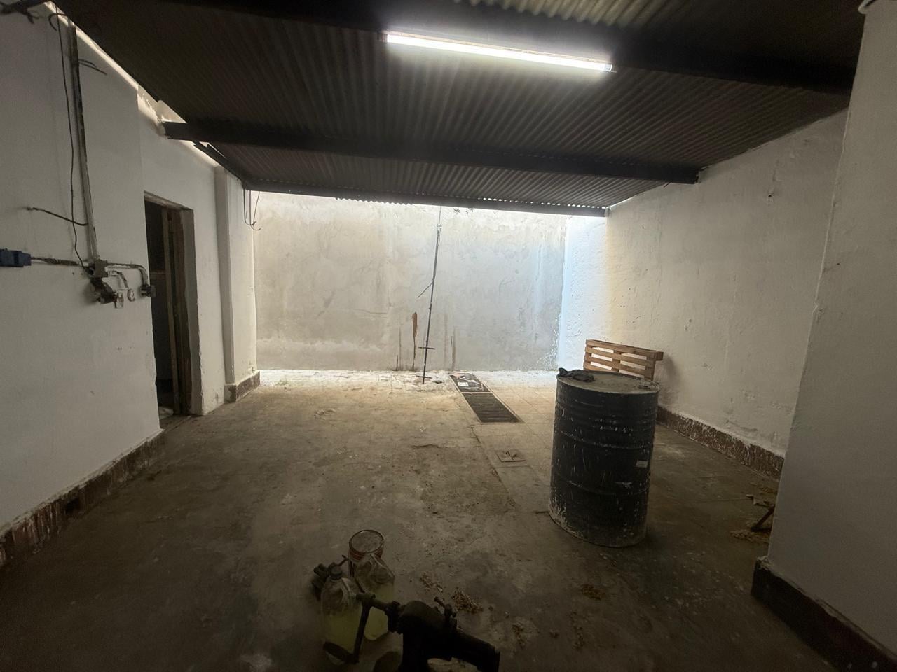 Foto de FERNANDO EL CATOLICO AL 4100 DEPOSITO EN VENTA EN ECHESORTU - ROSARIO, imagen 4
