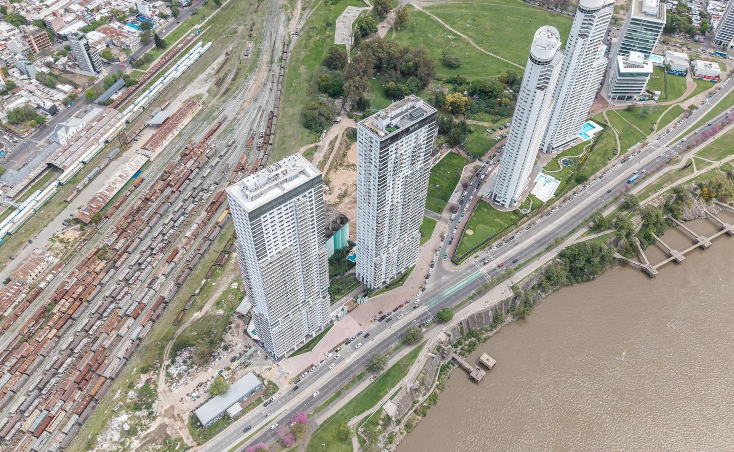 Foto de TORRE MAUI PISO 20 VENTA DEPARTAMENTO 1 DORMITORIO EN ROSARIO, imagen 2