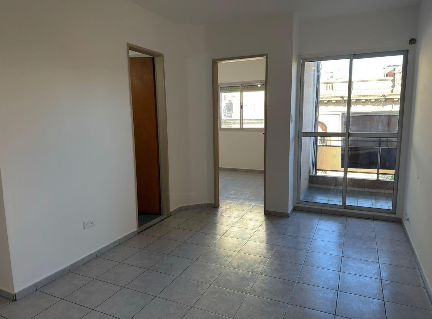 Foto de URQUIZA AL 2200 ALQUILER DEPARTAMENTO 1 DORMITORIO EN ROSARIO, imagen 2