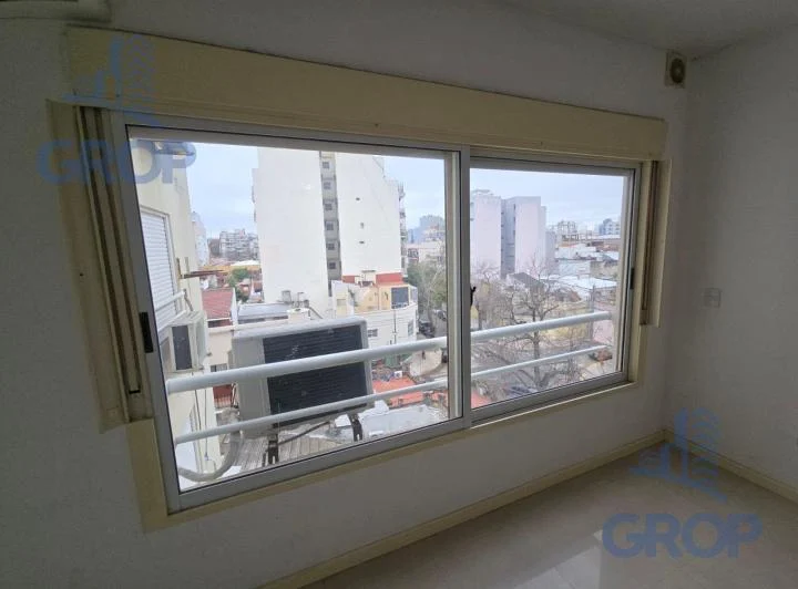 Alquiler departamento 1 ambiente a mts Subte B, contrafrente luminoso. Apto prof. - Villa Urquiza 2