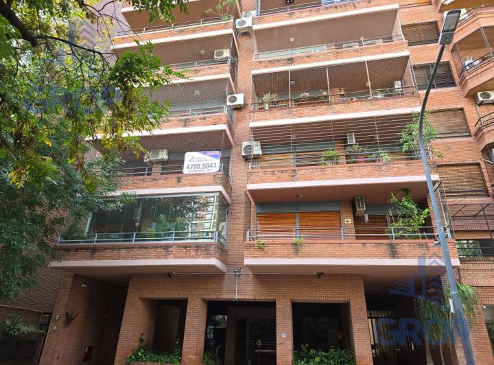 Semipiso de categoría. 2 dormitorios en suite  c/ dep servicio, Cochera fija.  Belgrano R. Amenities 2