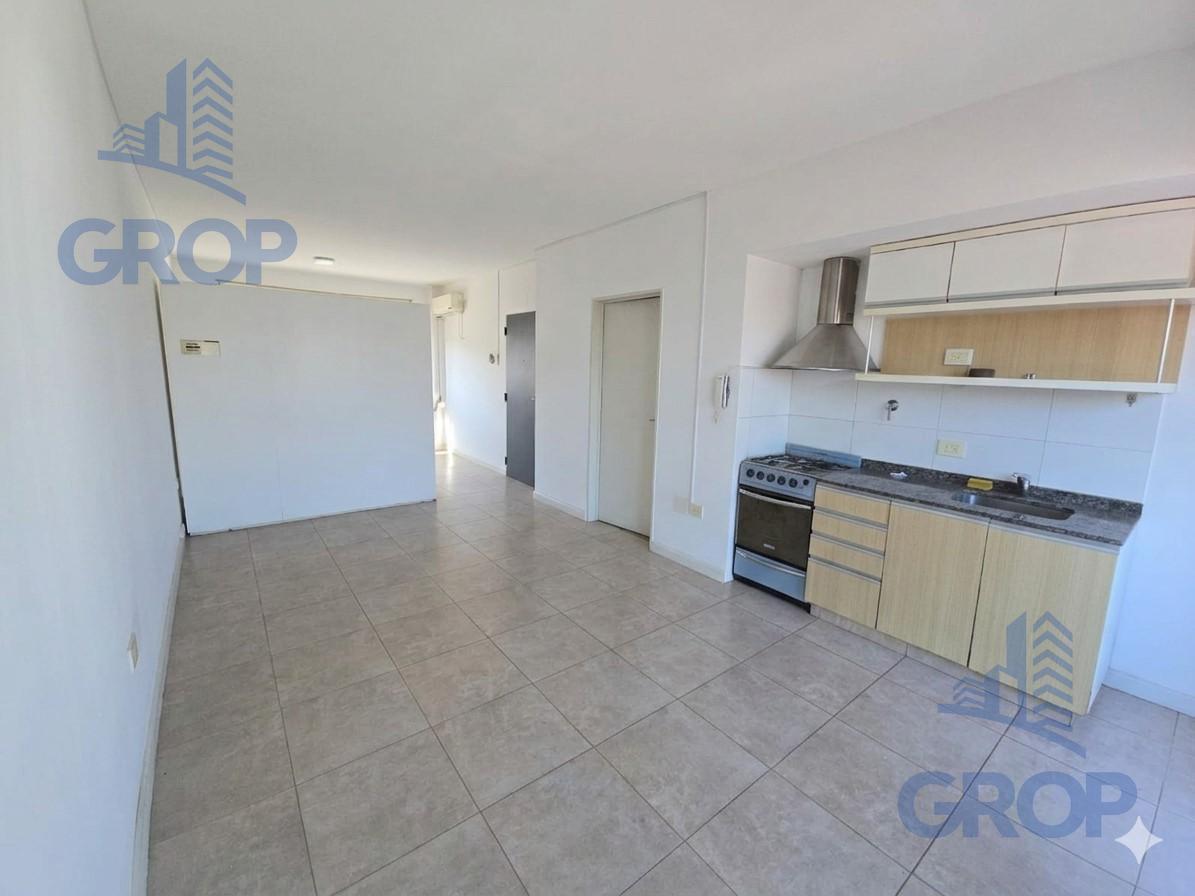 Foto de Venta Depto 1 ambiente divisible contrafte piso 3 y 4. quincho, imagen 5