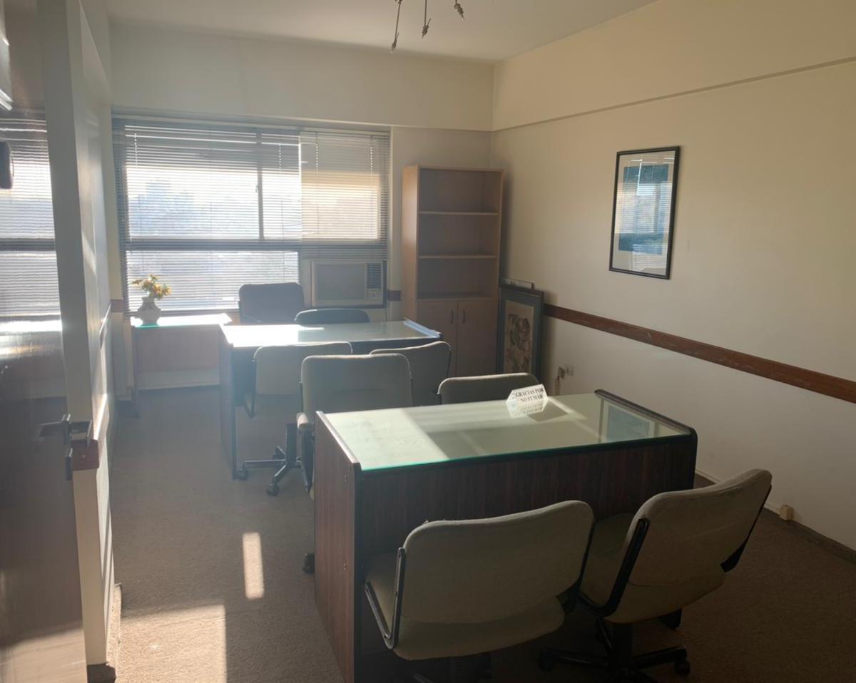 Venta 5 Departamentos + 4 Cocheras 120 m² de Oficinas Piso 16 Uruguay Al 600 1