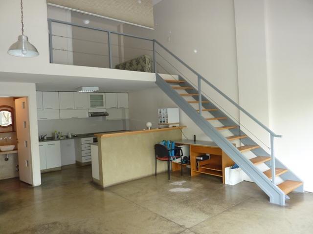 Foto de DUPLEX de 59 m² con 1 Dormitorio y 2 baños en Venta en Colegiales, imagen 3