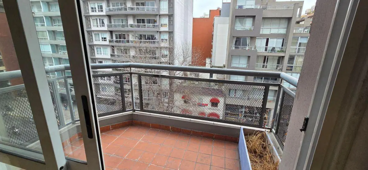 QUINTO PISO AL FRENTE CON BALCON 3