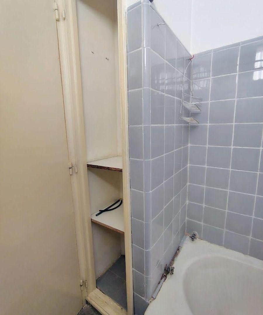 Foto de Luminoso Departamento en venta de 27 m² de 1 ambiente al frente en, imagen 5