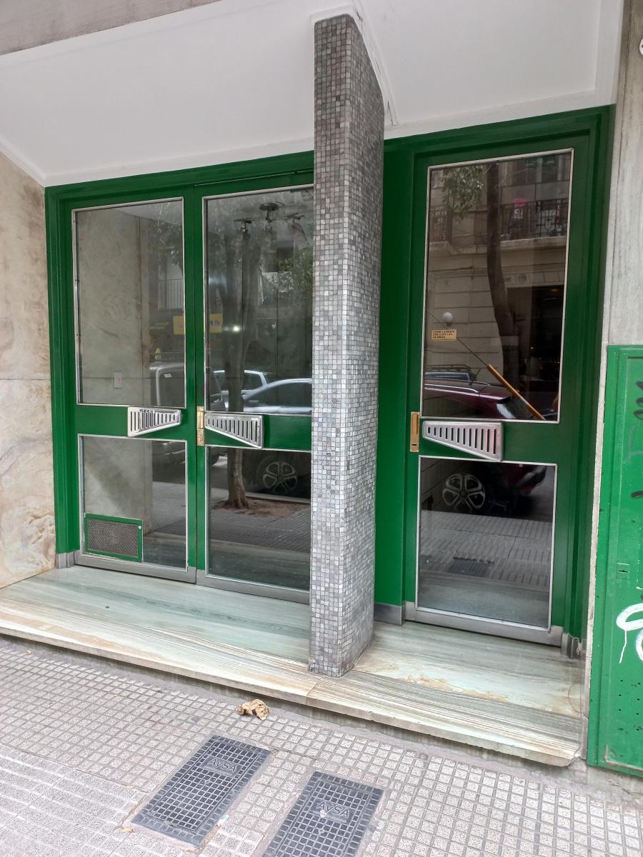 BOULOGNE SUR MER Y CORRIENTES - DOS AMBIENTES CON BALCÓN ATERRAZADO - LUMINOSO