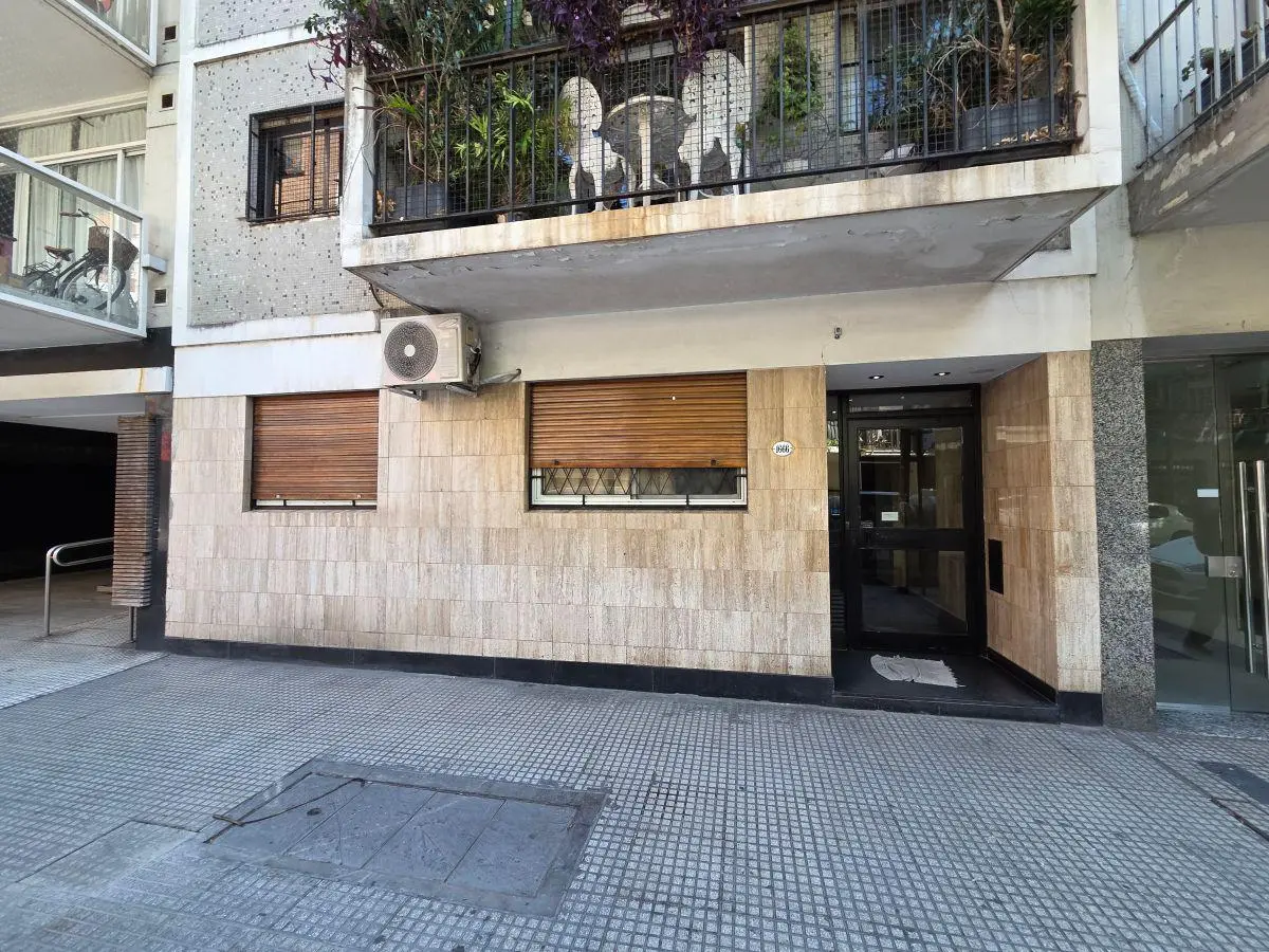 BULNES Y PARAGUAY - DOS AMBIENTES CON PATIO - IMPECABLE - RECICLADO 4